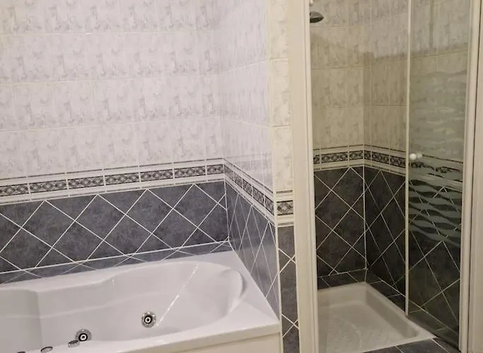 Spacieux T3 Lumineux Avec Balneo A 5min De La Gare Lägenhet *